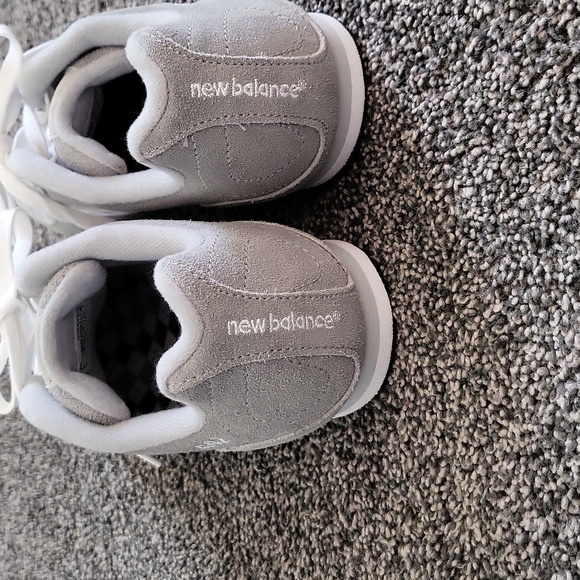 Brand NEW New Balance 442 Gray Sneakers Size 7 Never Worn Sneakers/Tennis Shoes - Picture 4 of 12